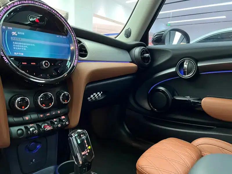 MINI 2021 1.5T COOPER Artist — миниатюра 7