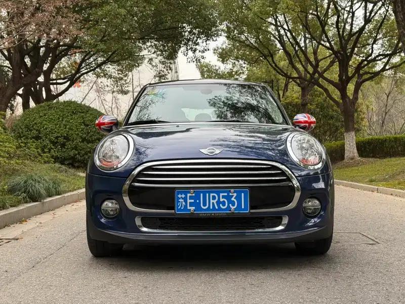 2016 MINI 1.5T COOPER 5-door version — миниатюра 2