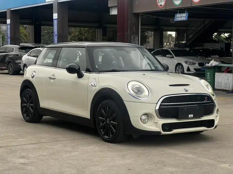 MINI 2014 2.0T COOPER S Excitement — миниатюра 3