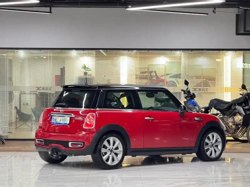 2012 MINI 1.6T COOPER S Bayswater — миниатюра 3