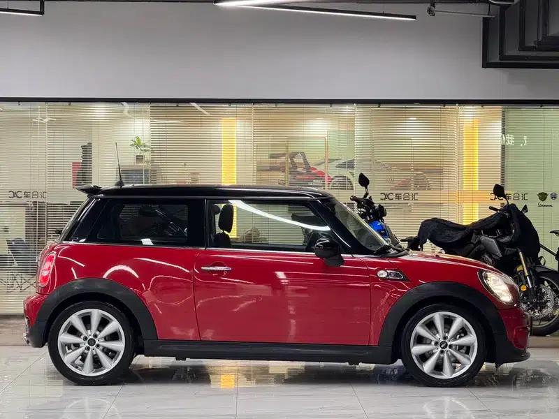 2012 MINI 1.6T COOPER S Bayswater — миниатюра 4