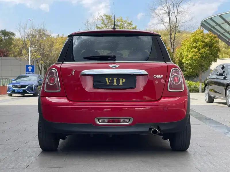 MINI 2013 1.6L ONE Limited Edition - First Model — миниатюра 5