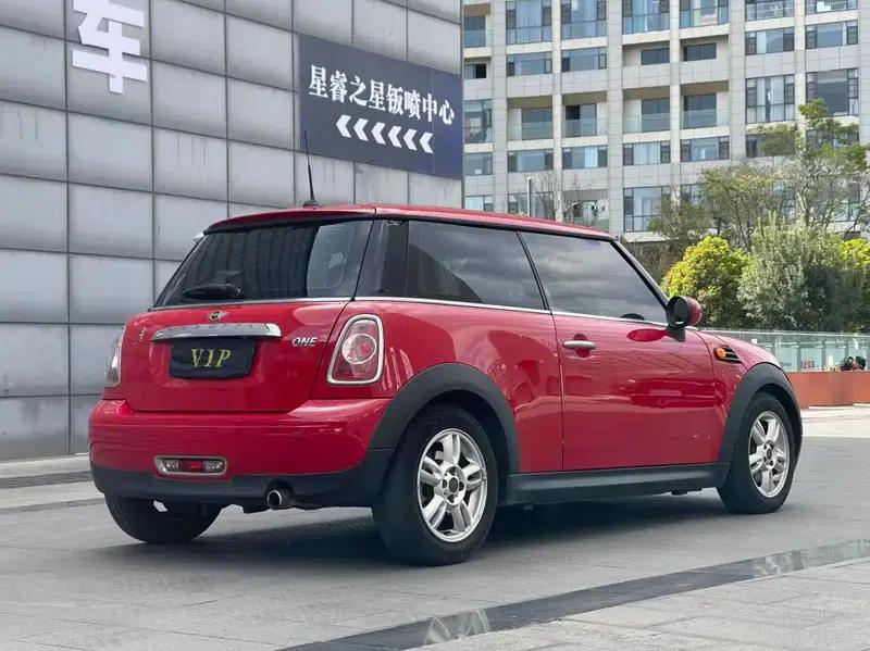 MINI 2013 1.6L ONE Limited Edition - First Model — миниатюра 6