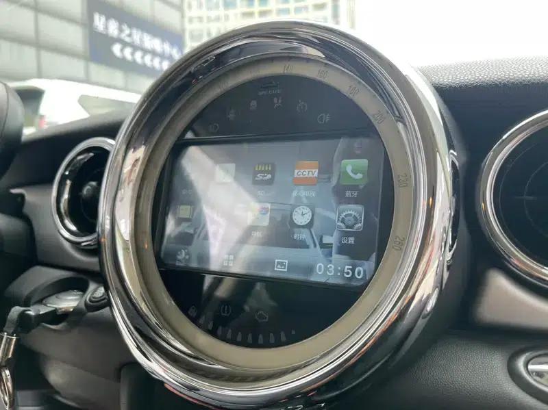 MINI 2013 1.6L ONE Limited Edition - First Model — миниатюра 10