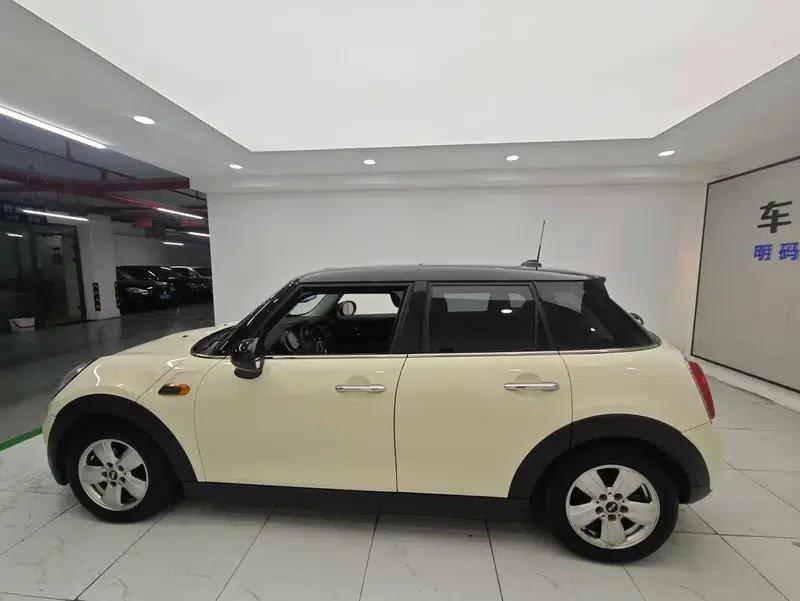 2015 MINI 1.2T ONE 5-Door — миниатюра 4