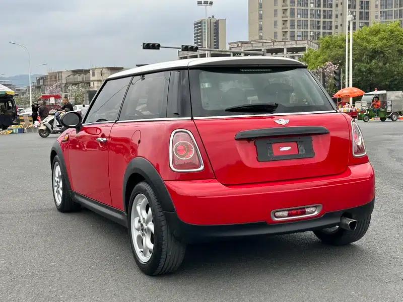 MINI 2013 1.6L ONE Limited Edition Third Model — миниатюра 5