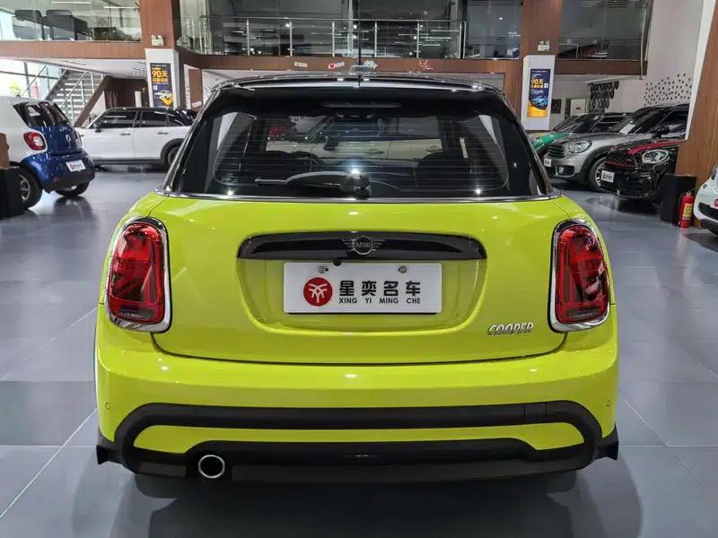 MINI 2023 1.5T COOPER Artist 5-Door Edition — миниатюра 4