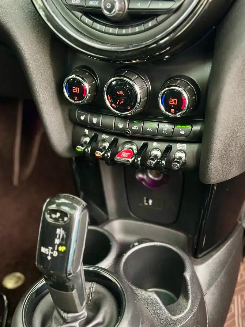 MINI 2020 1.5T COOPER Racer — миниатюра 9