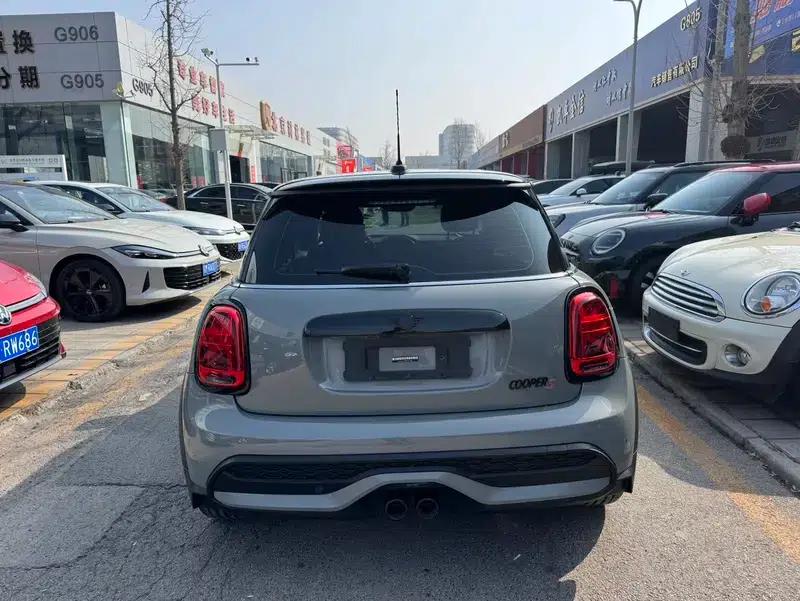 MINI 2023 Facelift 2.0T COOPER S Artist — миниатюра 5