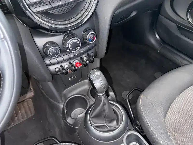 MINI 2016 1.2T ONE Pioneer — миниатюра 7