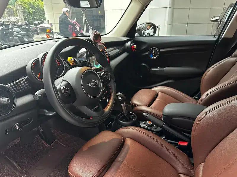 2016 MINI 2.0T COOPER S 5-door version — миниатюра 8