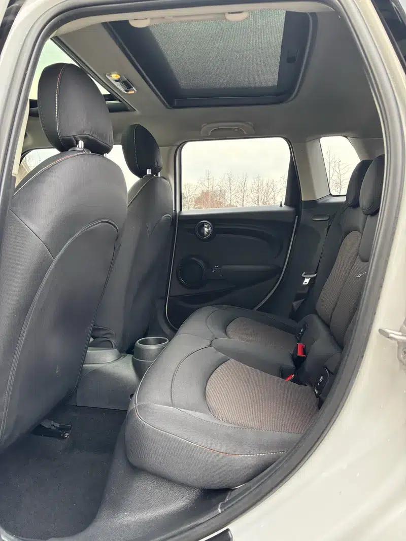2023 MINI 1.5T ONE 5-Door Edition — миниатюра 14