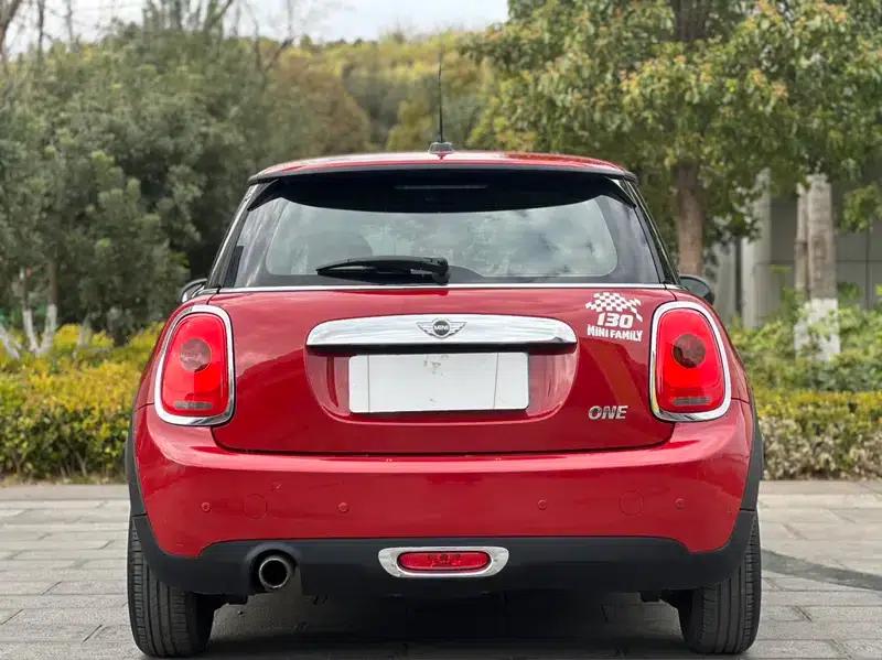 MINI 2016 1.2T ONE Pioneer — миниатюра 5