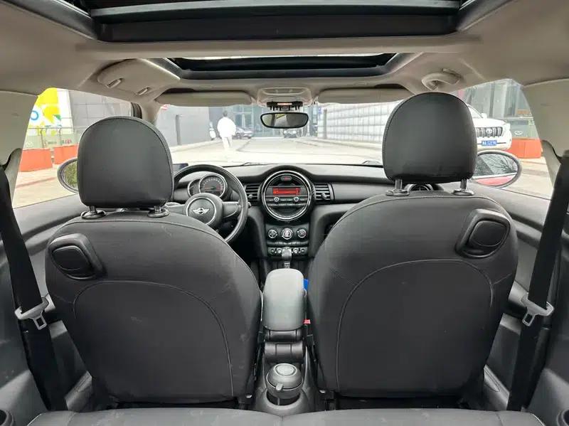 MINI 2016 1.2T ONE Pioneer — миниатюра 8