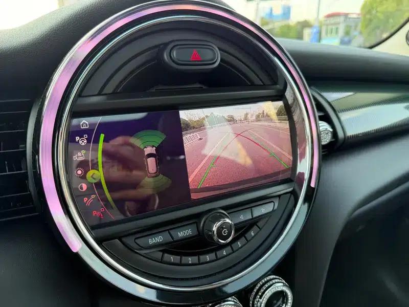 MINI 2019 1.5T COOPER 60th Anniversary Edition (5-door version) — миниатюра 20