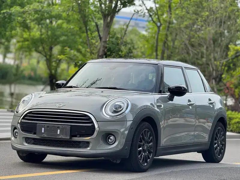 MINI 2021 1.5T ONE PLUS 5-Door Version — миниатюра 1