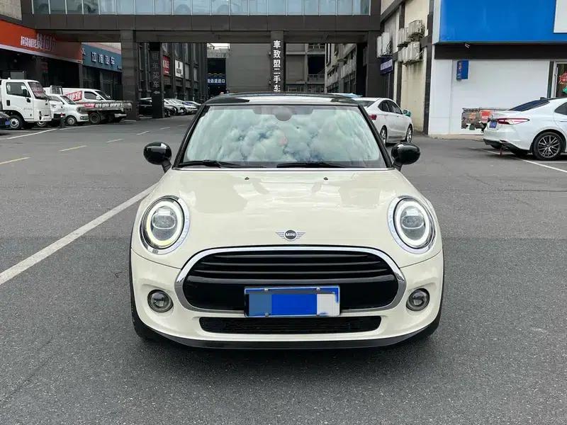 2018 MINI 1.5T COOPER Classic — миниатюра 2