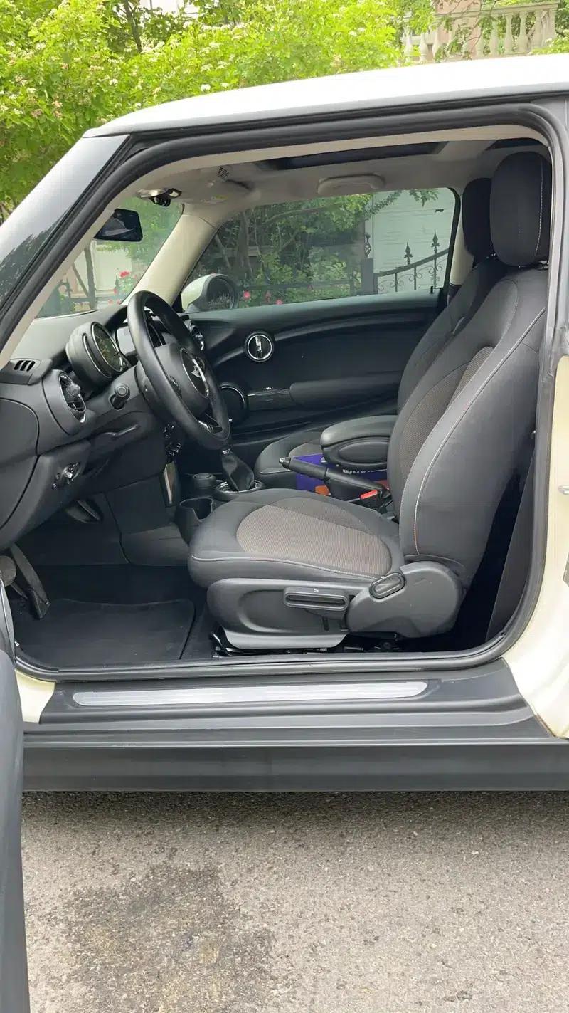 MINI 2016 1.2T ONE Pioneer — миниатюра 6