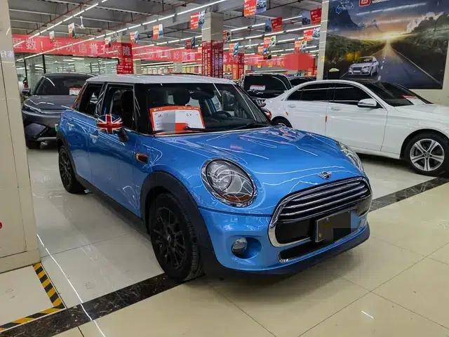 2015 MINI 1.5T COOPER Fun 5-Door — миниатюра 3