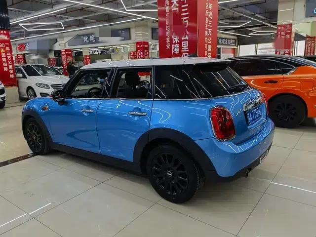2015 MINI 1.5T COOPER Fun 5-Door — миниатюра 4