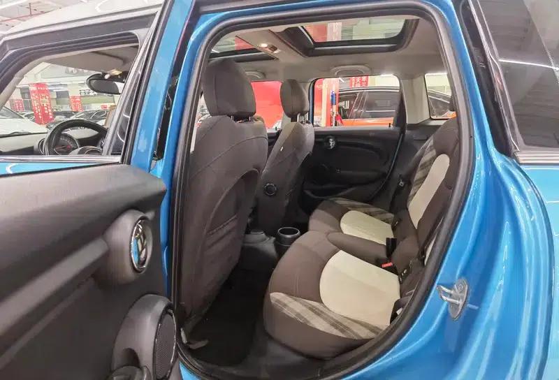 2015 MINI 1.5T COOPER Fun 5-Door — миниатюра 9