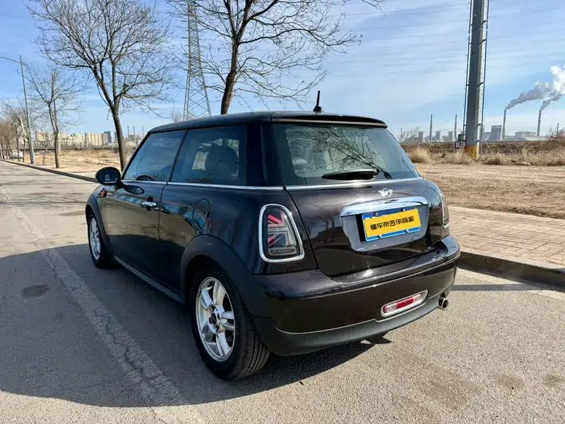 2011 MINI 1.6L ONE — миниатюра 4