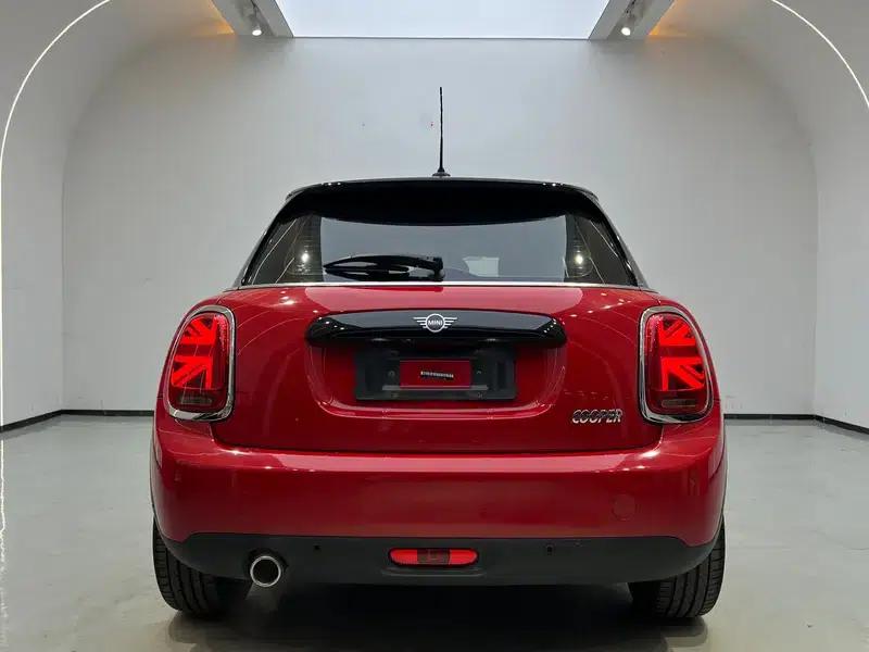 2018 MINI 1.5T COOPER Artist 5-Door Edition — миниатюра 5