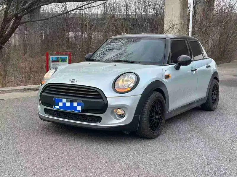 2016 MINI 1.2T ONE 5-Door — миниатюра 1