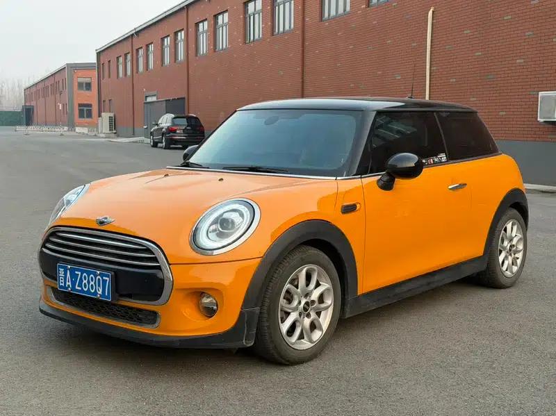 2014 MINI 1.5T COOPER Fun — миниатюра 1