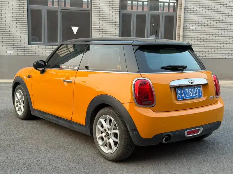 2014 MINI 1.5T COOPER Fun — миниатюра 5
