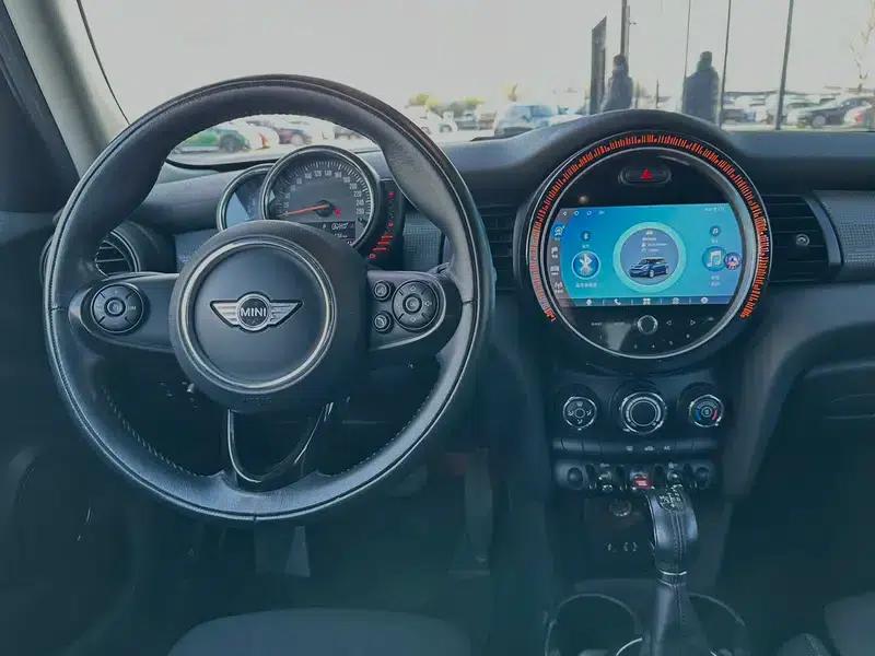 2016 MINI 1.5T COOPER 5-door version — миниатюра 8