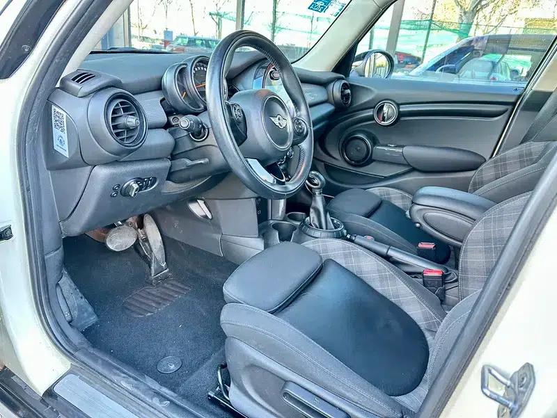 2016 MINI 1.5T COOPER 5-door version — миниатюра 9