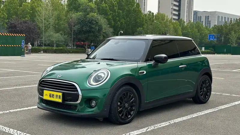 MINI 2021 1.5T COOPER Classic — миниатюра 1