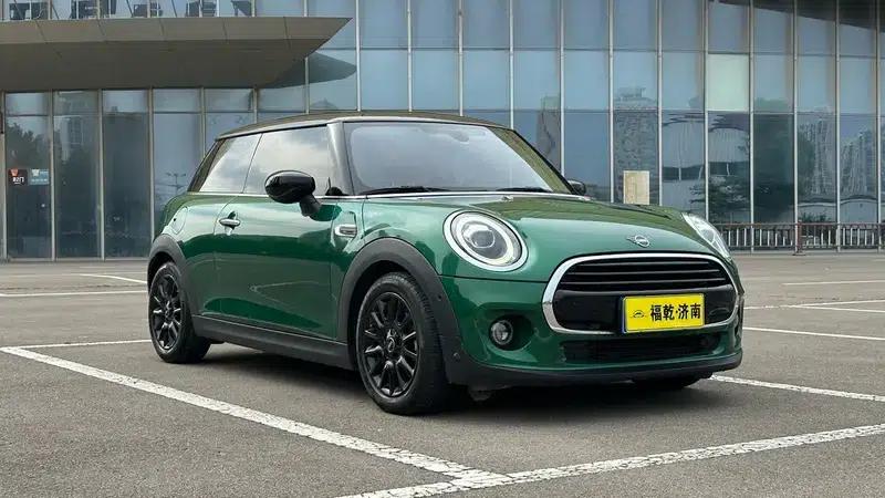 MINI 2021 1.5T COOPER Classic — миниатюра 3