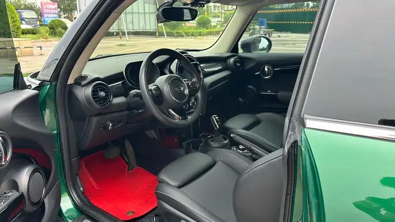 MINI 2021 1.5T COOPER Classic — миниатюра 28