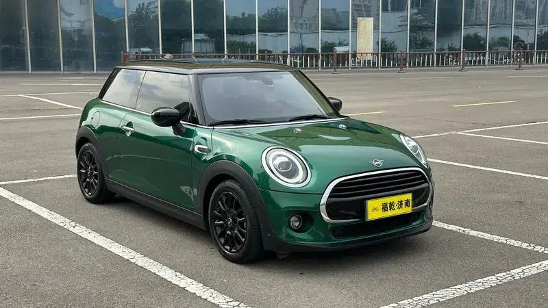 MINI 2021 1.5T COOPER Classic — миниатюра 10