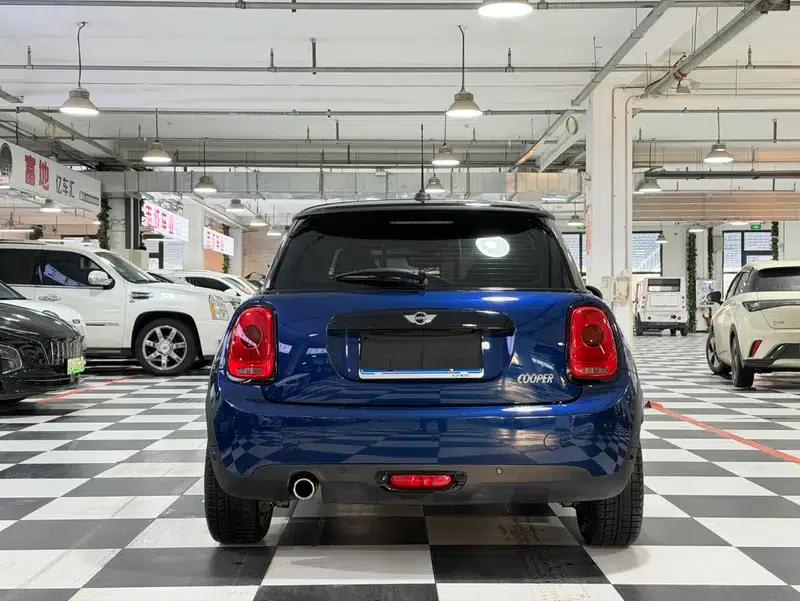 2014 MINI 1.5T COOPER Fun — миниатюра 5