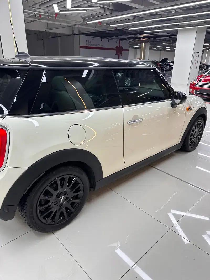 2019 MINI 1.5T COOPER Classic — миниатюра 15
