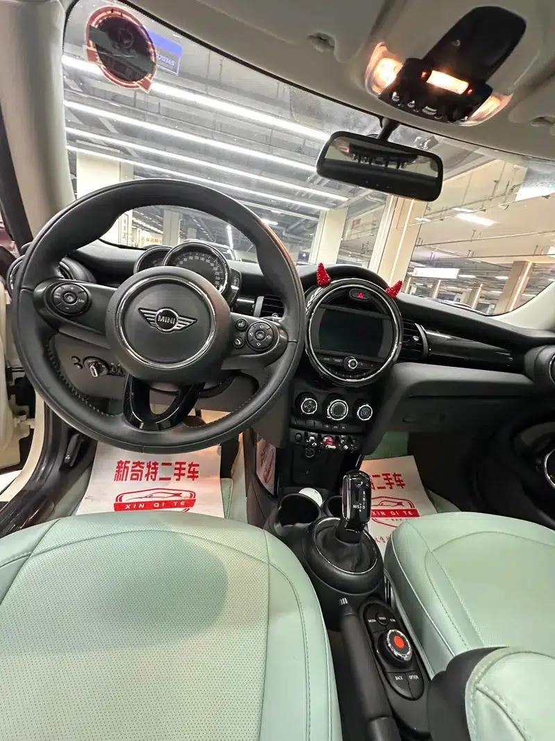 2019 MINI 1.5T COOPER Classic — миниатюра 19