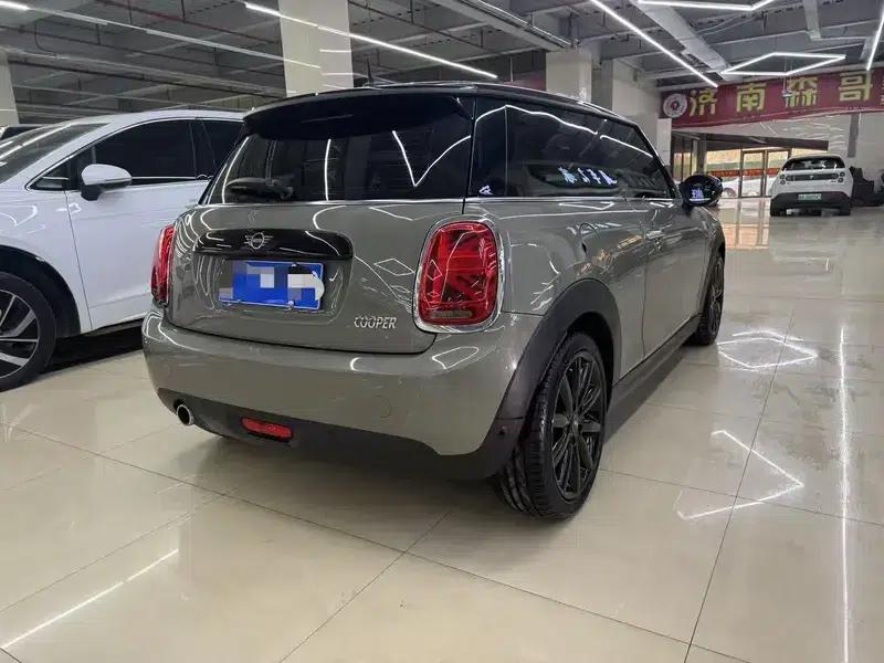 MINI 2018 1.5T COOPER Artist — миниатюра 6