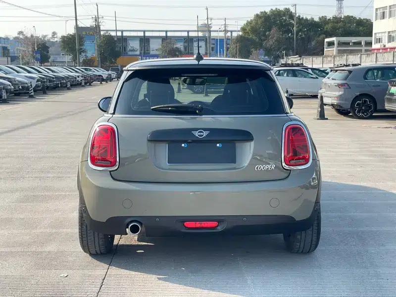 2018 MINI 1.5T COOPER Classic — миниатюра 6