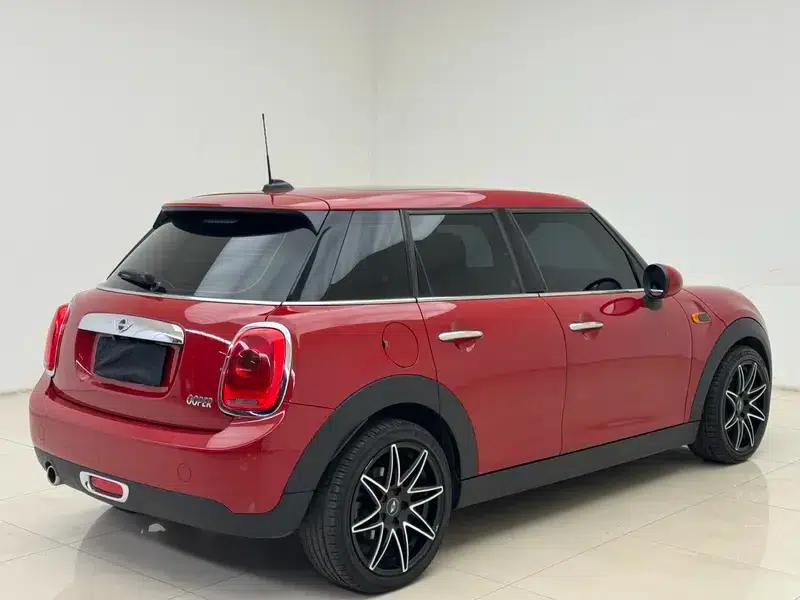 2018 MINI 1.5T ONE 5-Door Edition — миниатюра 9