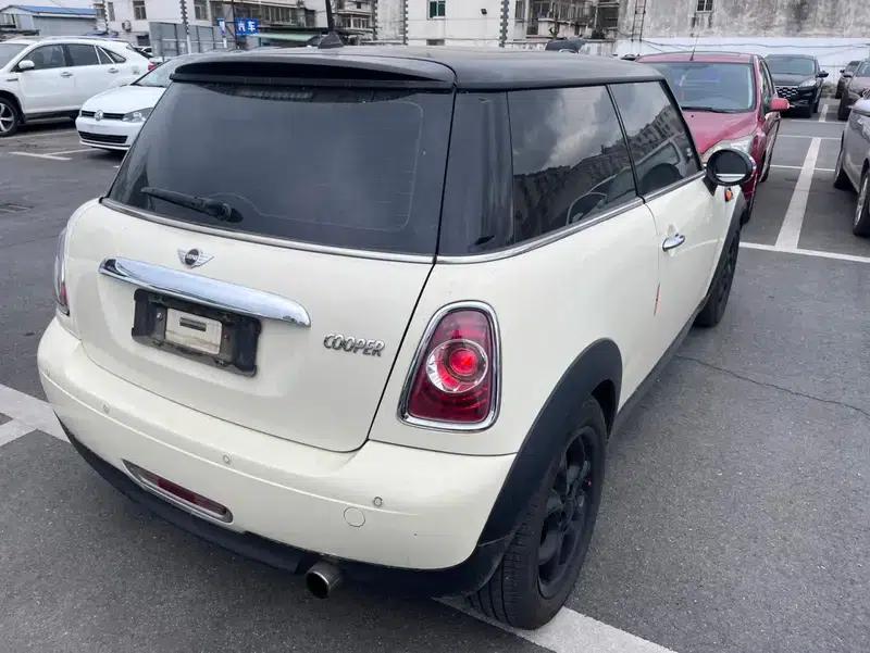 MINI 2012 1.6L ONE Baker Street — миниатюра 6