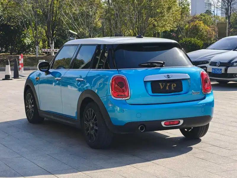 2016 MINI 1.5T COOPER SEVEN 5-Door — миниатюра 4