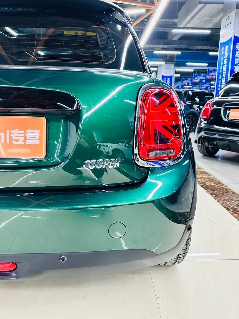 2019 MINI 1.5T COOPER Classic — миниатюра 15