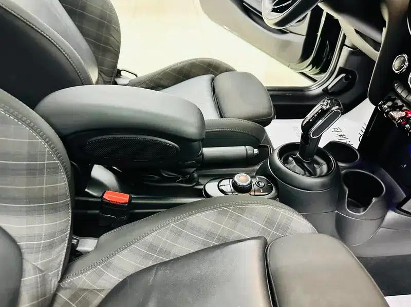 2019 MINI 1.5T COOPER Classic — миниатюра 21
