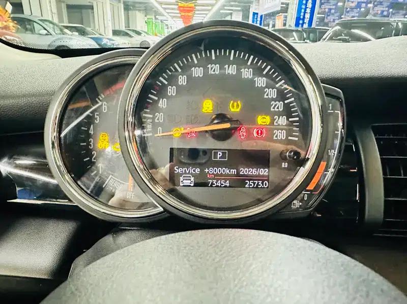 2019 MINI 1.5T COOPER Classic — миниатюра 29