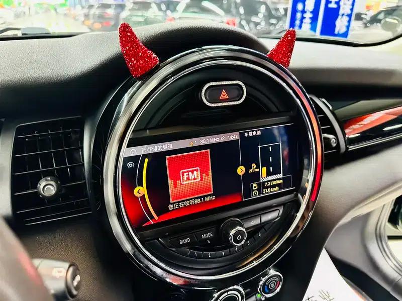2019 MINI 1.5T COOPER Classic — миниатюра 35