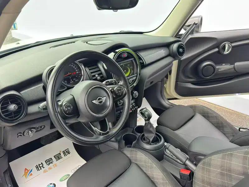 2016 MINI 1.5T COOPER — миниатюра 8