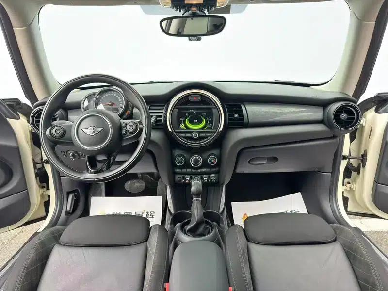 2016 MINI 1.5T COOPER — миниатюра 9